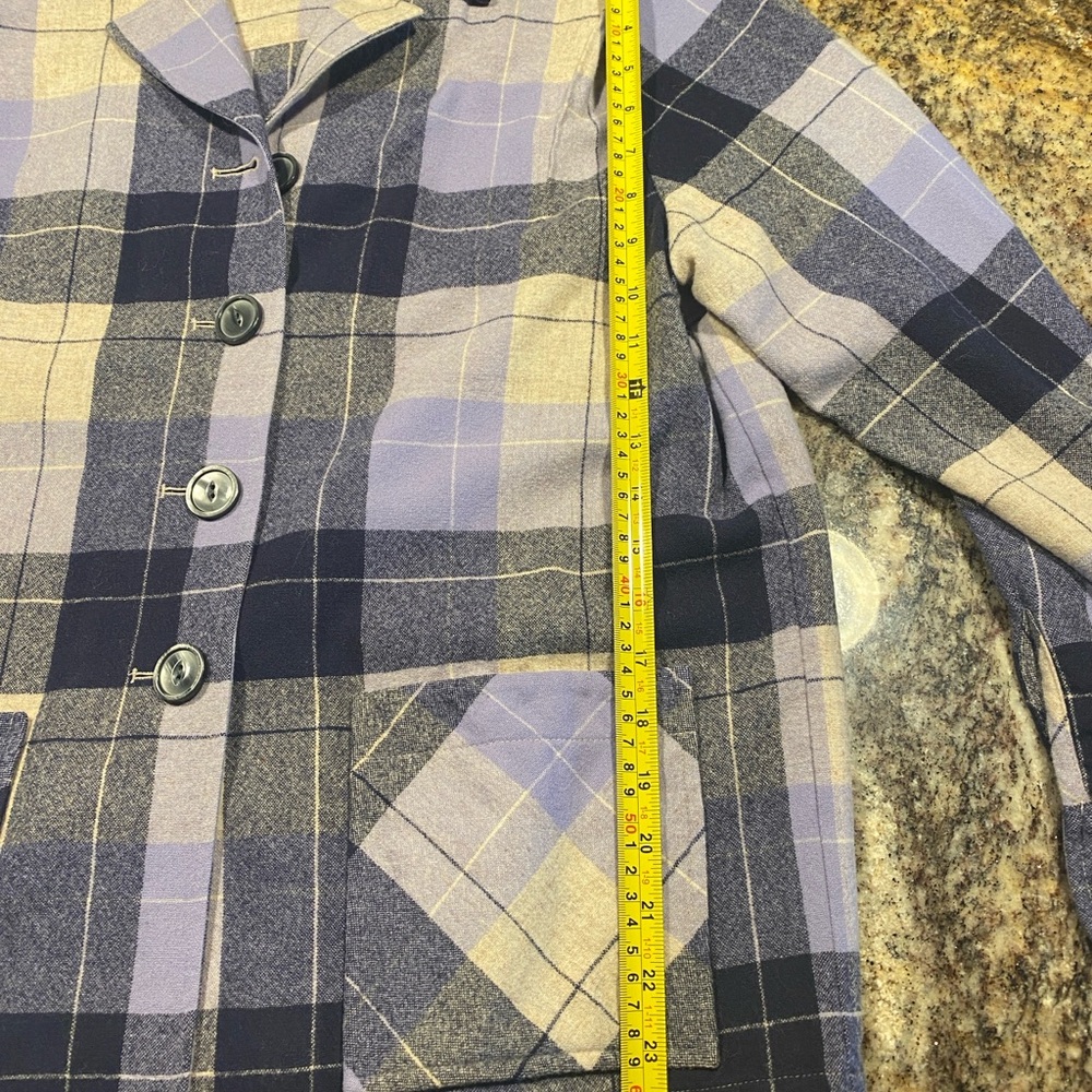 100% virgin wool Pendleton Navy and Beige Plaid Shirt - Picture 11 of 16